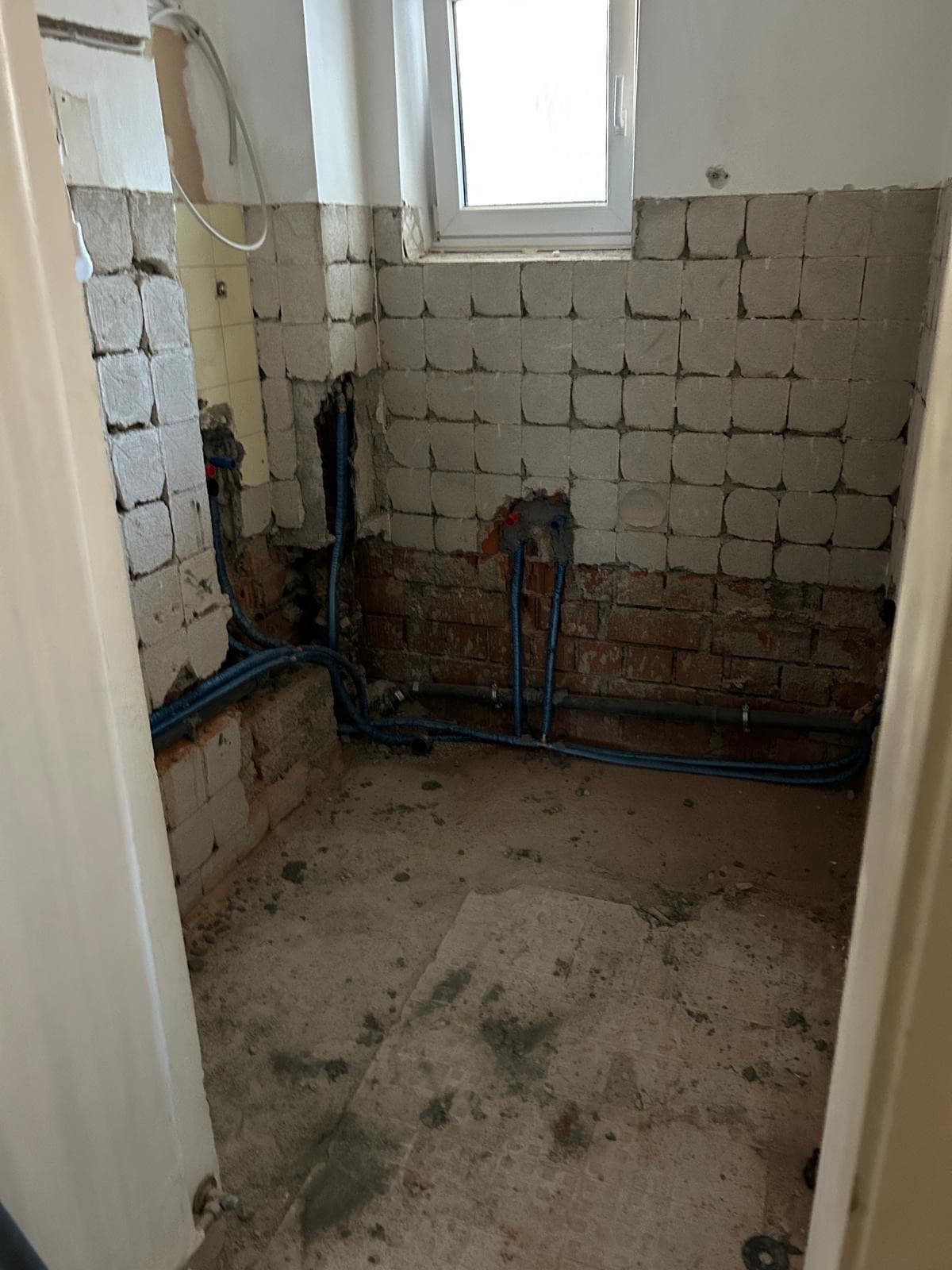 Badsanierung / Am Petuelpark